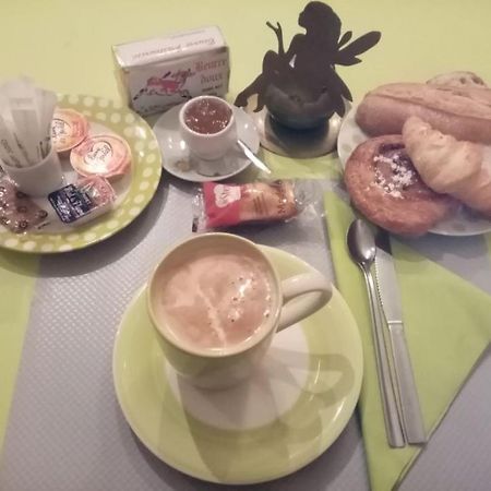 L'Auberge Du Camp 勒卡斯特雷特 外观 照片